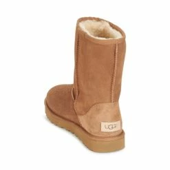 UGG - CLASSIC SHORT II Camel -Baskets mode Soldes Boutique 6021512 500 E